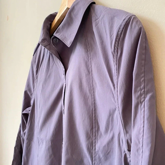 NWOT Athleta Women's Small Long Sleeve Relaxed Poplin Button Down Top Purple - Picture 10 of 16